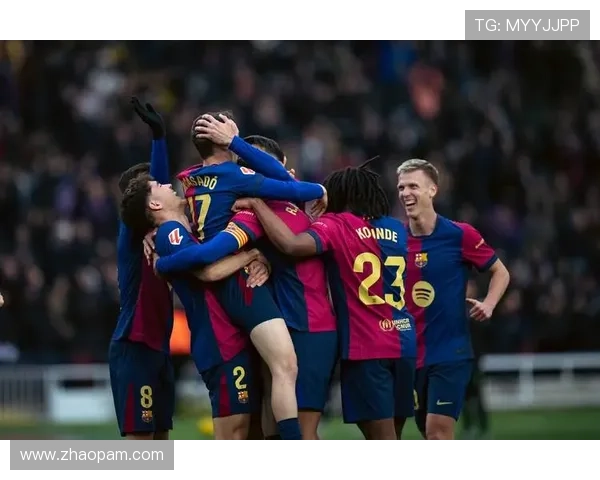 西甲埃卢斯通多犯规阻止奥尔莫单刀进攻 被判红牌罚下