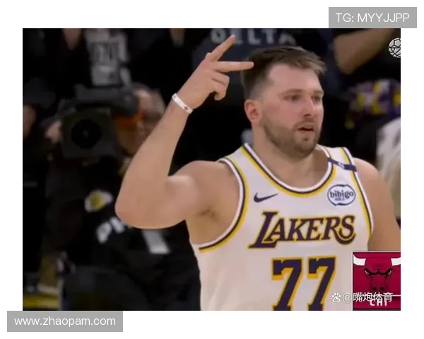 老詹如何适应新环境东契奇赞其经验丰富无可替代 老詹如何适应新环境东契奇赞其经验丰富无可替代